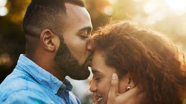 5 Secret Facts About Kissing!