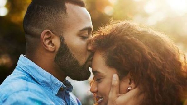 5 Secret Facts About Kissing!