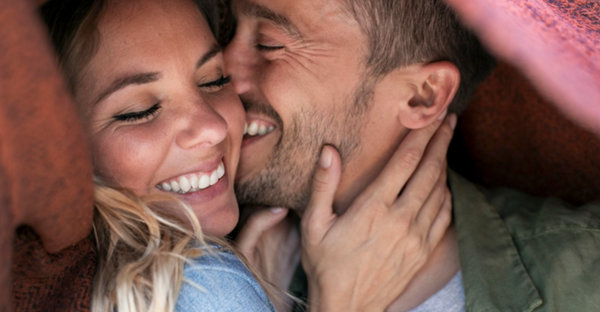 7 Secrets to Keep Your Man In Love With You Forever
